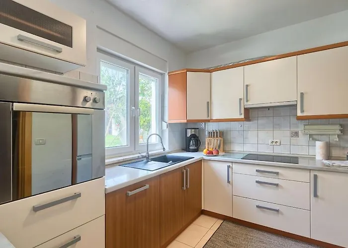 In With Swimming Pool *