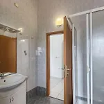 In With Swimming Pool * Pula